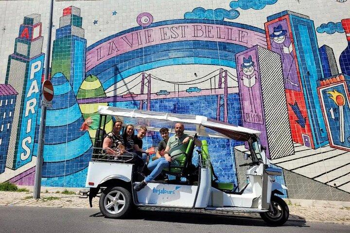 Heart of Lisbon Private Tuk Tuk Tour