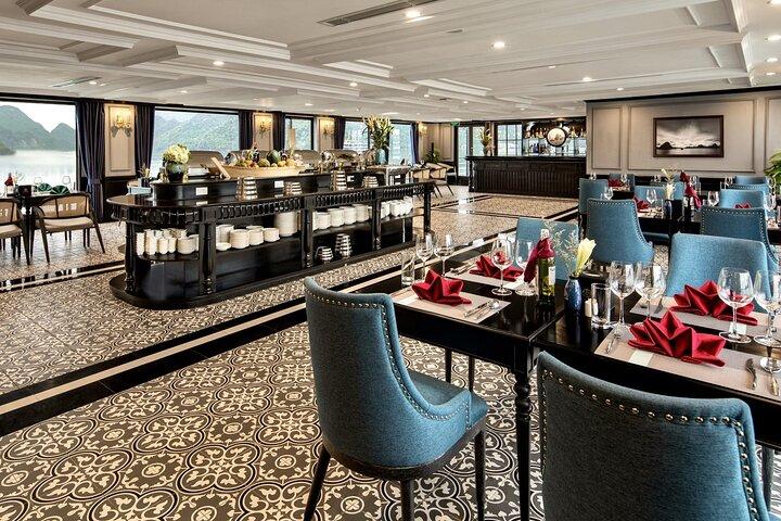 3-Day Explore Lan Ha Bay & Viet Hai Village with 5-star Cruise