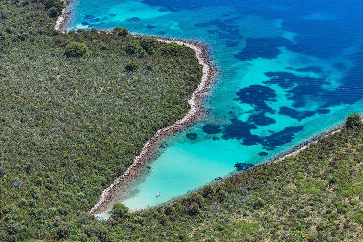ザダル4島脱出-ドゥギオトク,サハルン,沈没船,トンネル