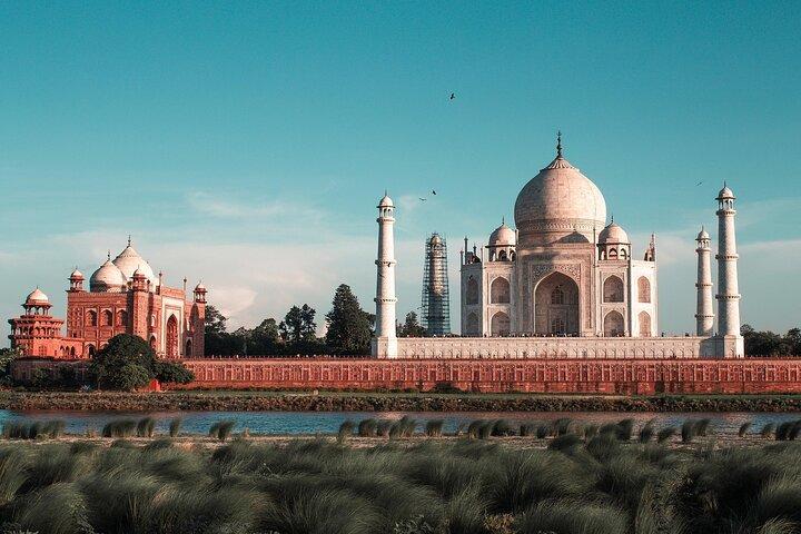 Excursion d'une journée au Taj Mahal et à Agra au départ de Pune avec des vols commerciaux des deux côtés