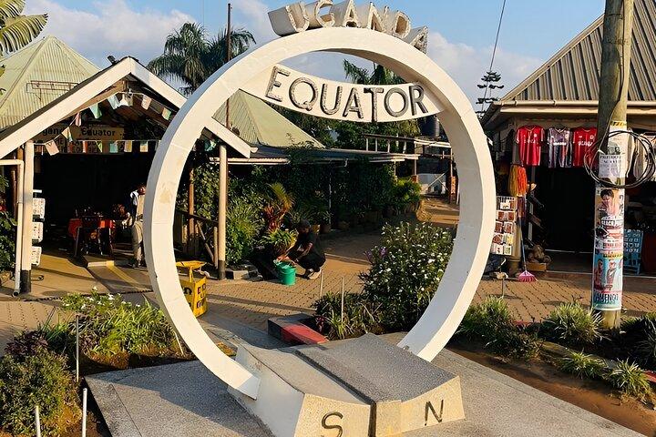 Uganda Equator Line tour em Kayabwe com almoço e transferências
