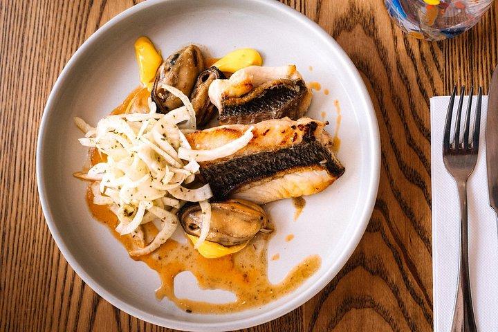 Sip & Savour through Waiheke Island (11 guests max)