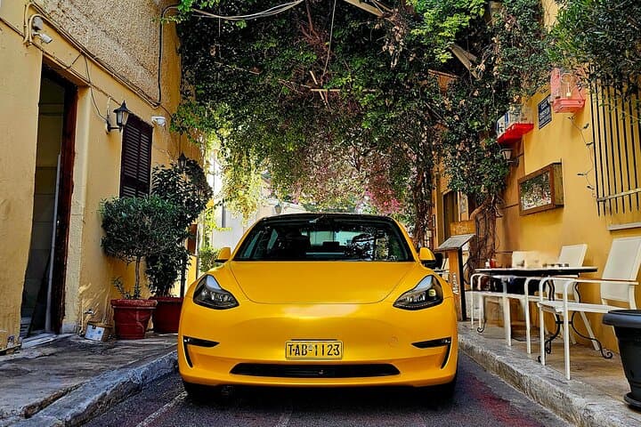 Athens Private Airport Transfers: Arrivals and Departures