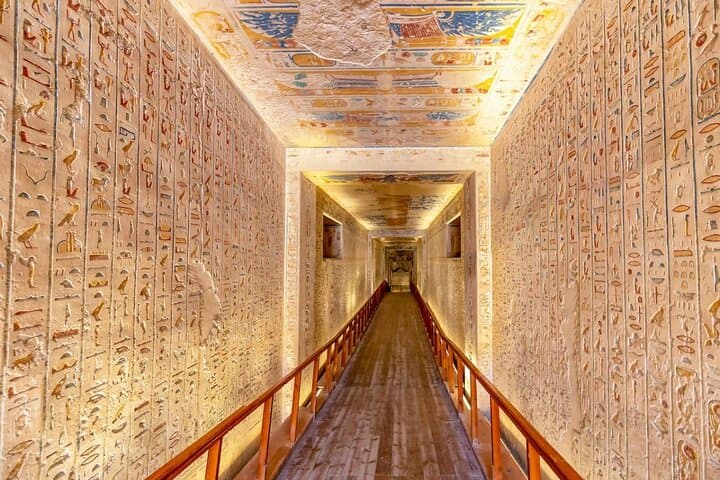 Luxor West Bank Tour: Valley of the Kings & Hatshepsut with Guide