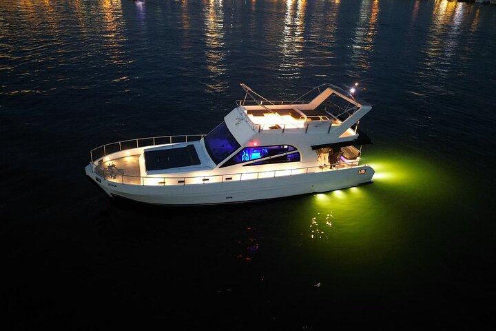 Hourly Exclusive Private Yacht in Bosphorus