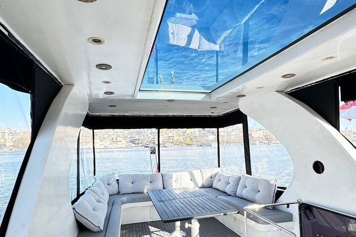 Hourly Exclusive Private Yacht in Bosphorus