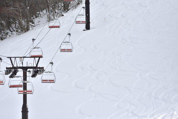 Privat vinter Togakushi tur med sne spil
