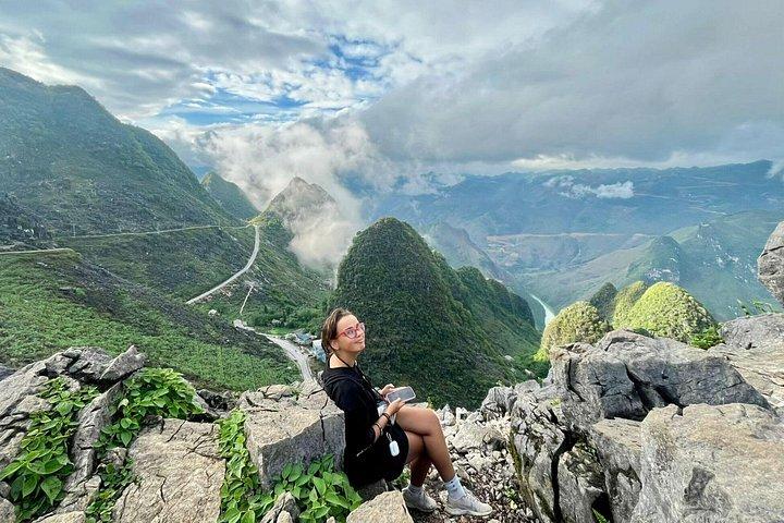 Mad Monkey Ha Giang Loop Tour 4 Days 3 Nights (Easy Rider)