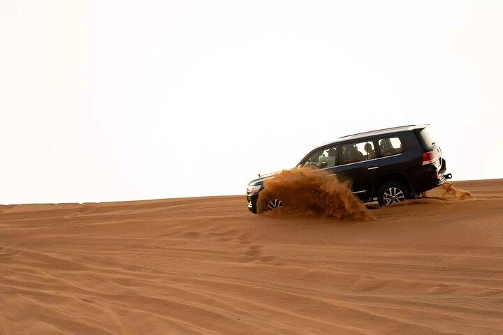 Ras Al Khaimah Wüstensafari und Grillabendessen