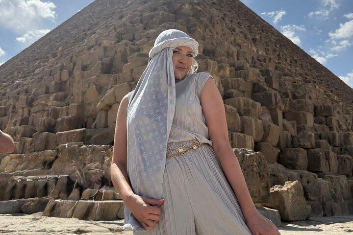 Half Day Tour Giza Pyramids and Sphinx with Private Tour Guide