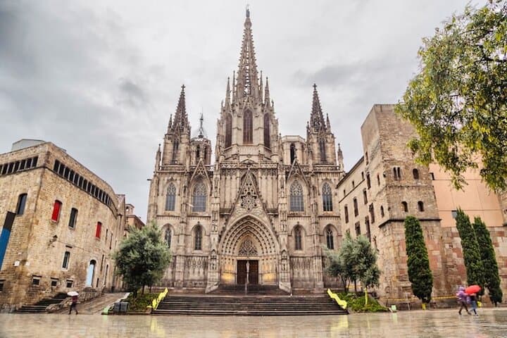 Gothic Quarter and La Rambla Walking Tour in Barcelona