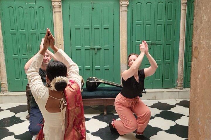 Tour de artes, dança, música, história, comida e património de Delhi