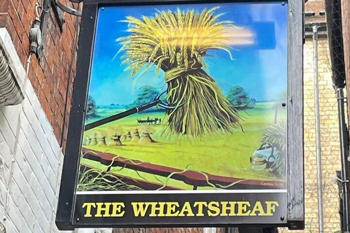 Oxford's Historic Pubs: A Self-Guided Walking Tour