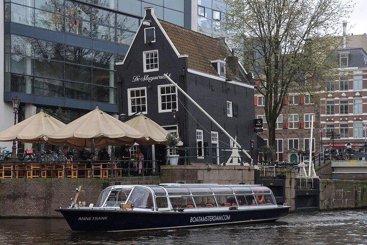 Amsterdam Classic Canal Cruise med live guide