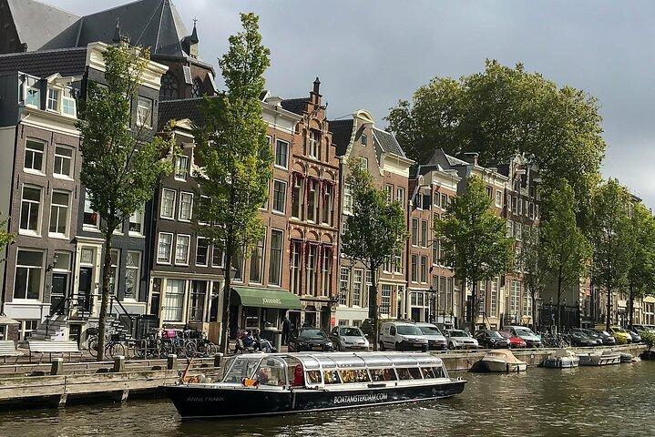 Amsterdam Classic Canal Cruise med live guide