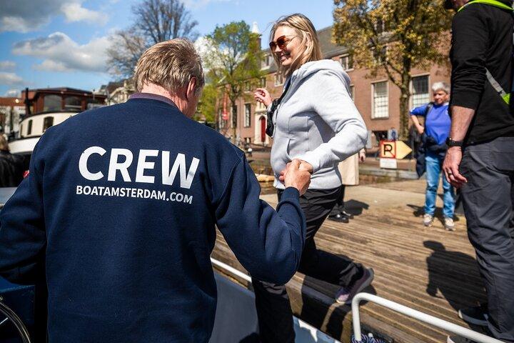 Amsterdam Open Boat Cruise in het oude centrum met live gids