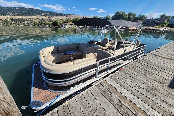 Sylvan Mirage 8522 PartyFish Pontoon Boat Rental