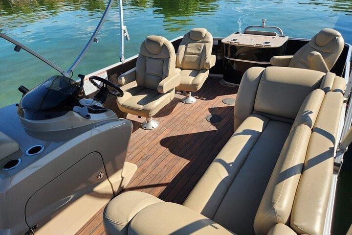 Location de bateaux Sylvan Mirage 8522 PartyFish Ponton