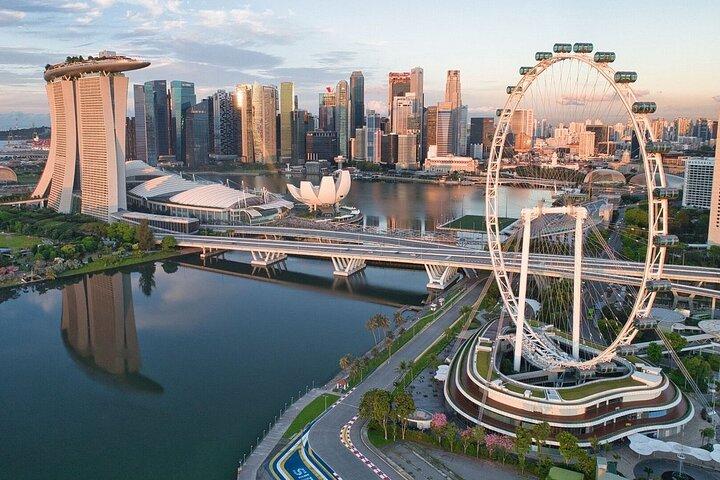 Sky Experience auf dem Singapore Flyer mit Zeitkapsel