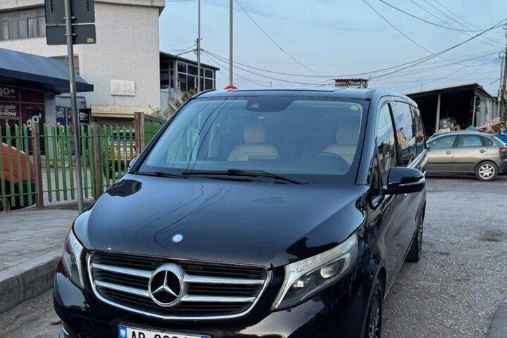 Privater Transfer : Tirana (Flughafen oder Stadt) ↔ Dhërmi