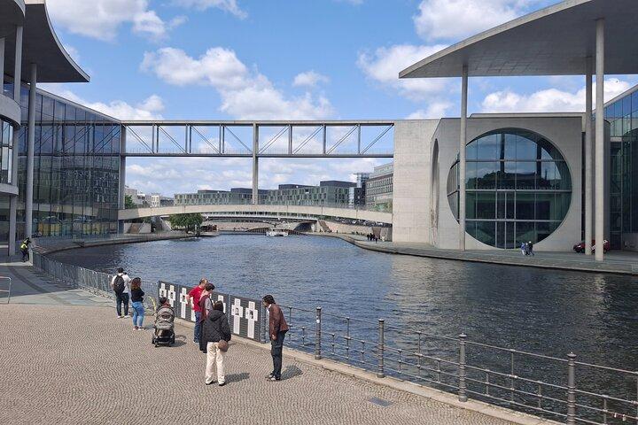 ベルリンの主な名所を知る–ヤコブと行くプライベートツアー