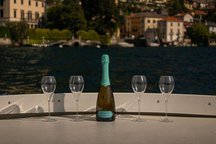 Lago de Como: crucero privado con itinerario personalizable