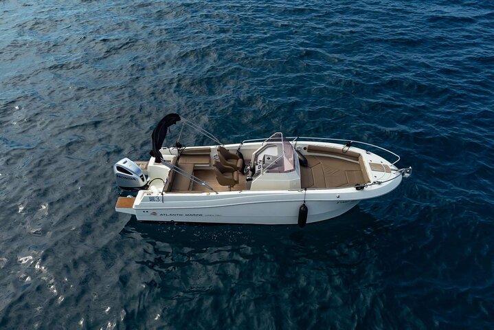 大西洋のすべてを含むエラフィティ諸島への終日旅行