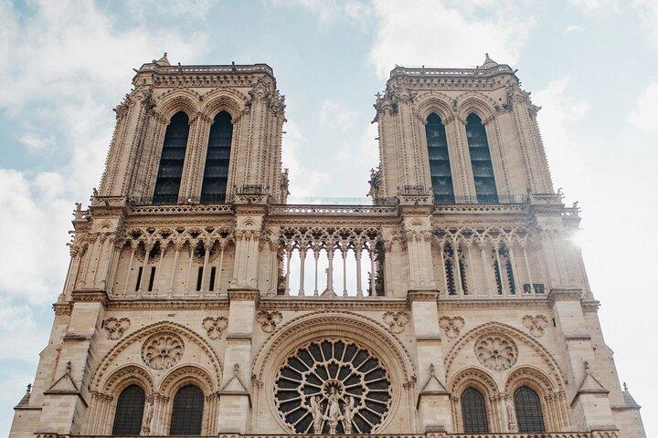 Notre-Dame Interior & Exterior Experience (Max 5 Guests)