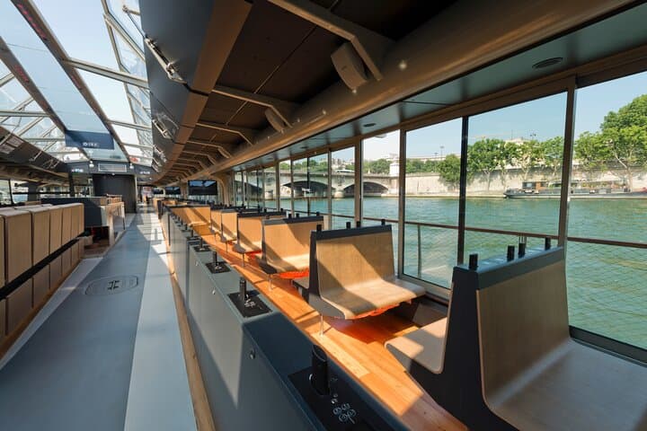Seine River Cruise flexible ticket with Audio in Paris - 1 Hour