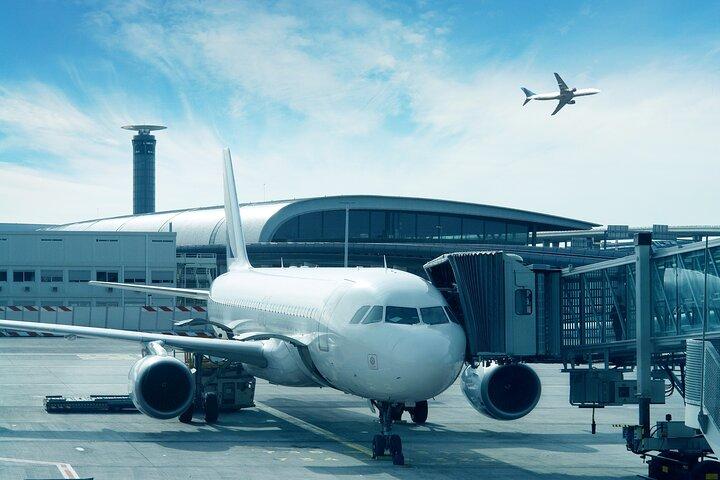 イズミル空港からクサダシへのプライベート送迎