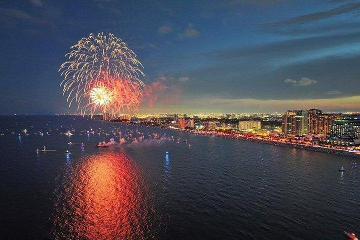 フォートローダーデール7月4日シーロケット花火クルーズ