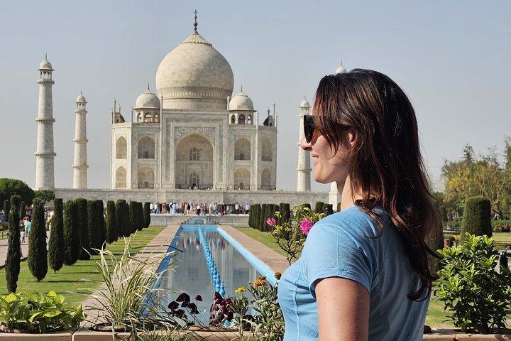 Taj Mahal Tour From Delhi— Private Day Trip with Agra Fort
