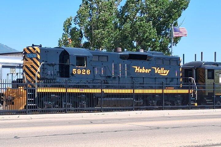 Rijd over de Heber Valley 1899 Railroad en bekijk Deer Creek Reservoir