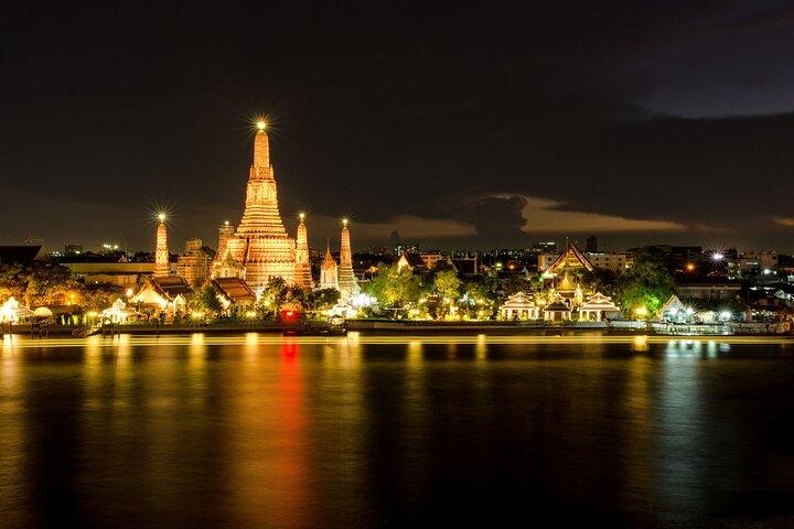 Chao Phraya River Meridian Dinner Buffet Cruzeiro