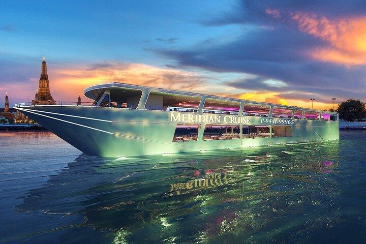 Meridian Sunset Cruise Dinner Buffet de Bangkok