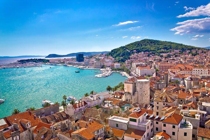 Privat transfer fra Venedig til Split med 2h Sightseeing Stop