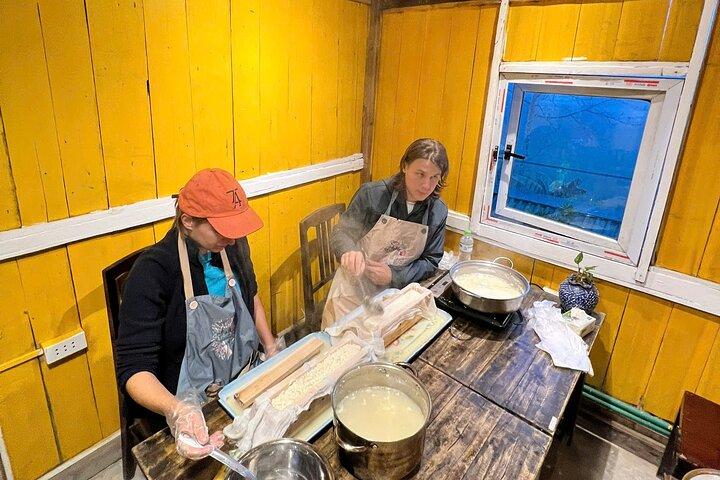 Handwerk Tofu in Sa Pa: Eine Reise in die vietnamesische Küche