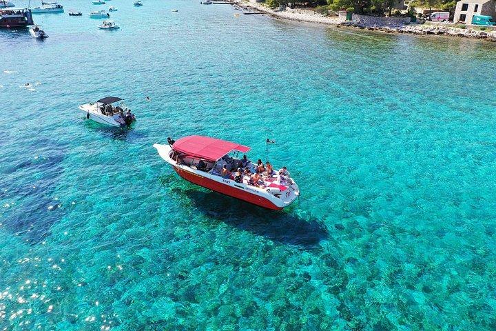 Private boat transfer Split/ Split airport - Hvar