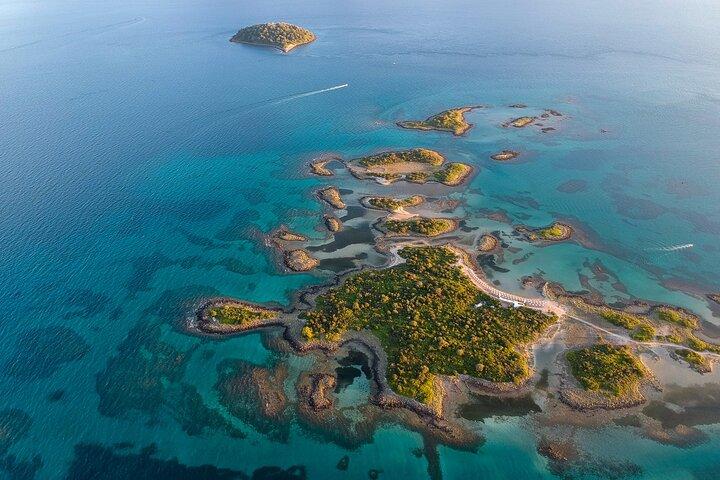 Aten: Dagstur till Lichadonisia Islets med båt och termisk spapool