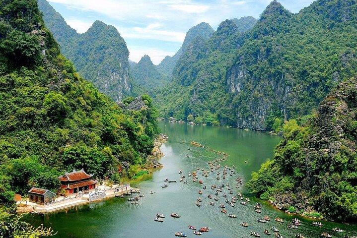 Luxury 2 Day 1 Night Private Tour of Ninh Binh