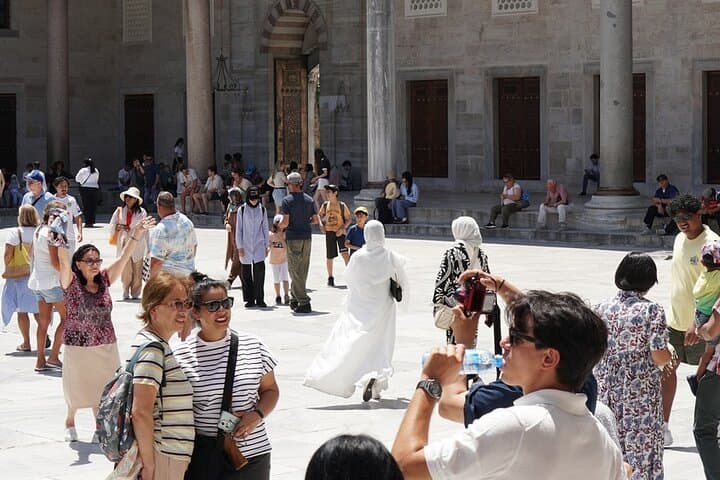 Istanbul Private Tour Hagia Sophia Topkapi and Bazaar