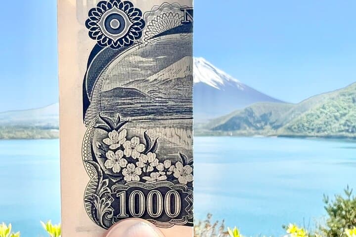 Private Mt Fuji Tour from Tokyo: Scenic BBQ & Hidden Gems
