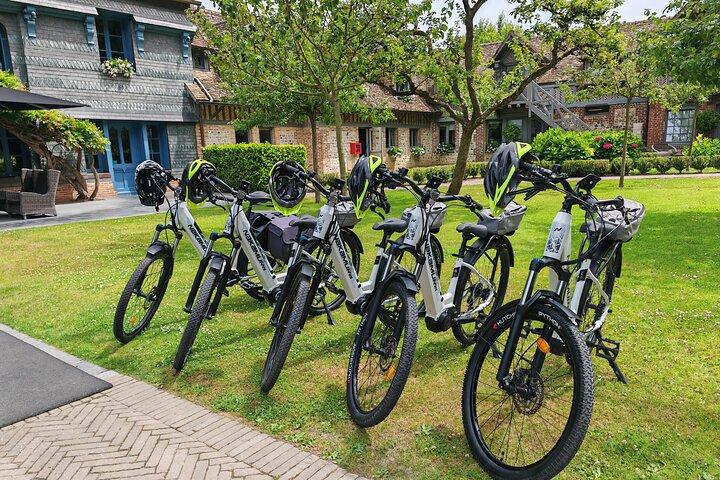 Udlejning af el-cykler i Honfleur