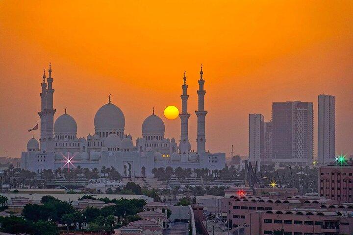 Visite privée d'Abu Dhabi avec la grande mosquée Sheikh Zayed