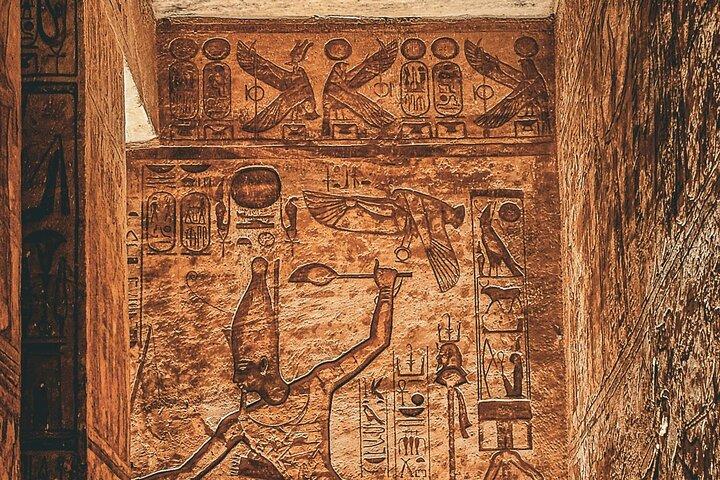 Pharaoh Flight Kairo Luxor Aswan Privat 3 dagars äventyr