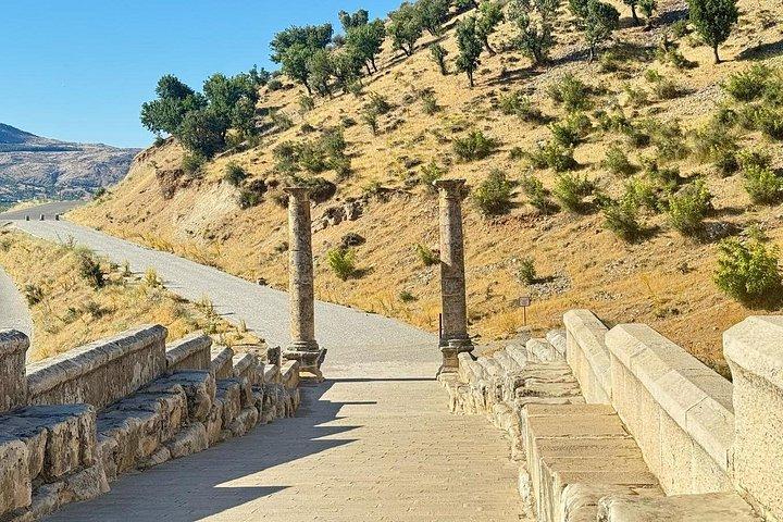 Nemrut Mountain Tour from Istanbul - 2 Days 1 Night