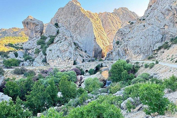 Nemrut Mountain Tour from Istanbul - 2 Days 1 Night