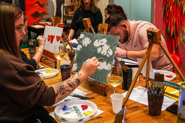Experiencia de pintura y sorbo por la tarde en Piazza Navona