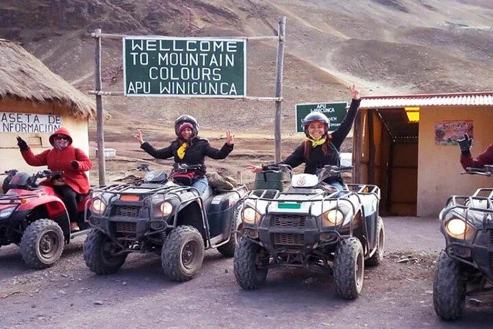 De Cusco | Aventure VTT à Rainbow Mountain