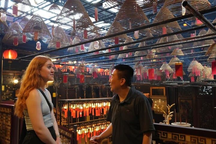 Hong Kong Private & Personalized Family Tour with a Local Guide